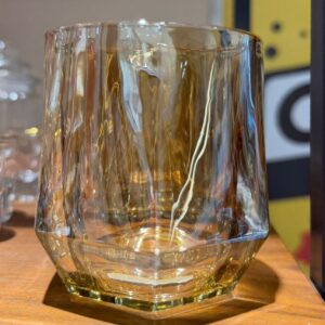 Gotë qelqi Hexagonal